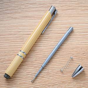 Stylos à bille en bambou personnalisés avec logo publicitaire pour les événements promotionnels et les salons professionnels - Product Image 3
