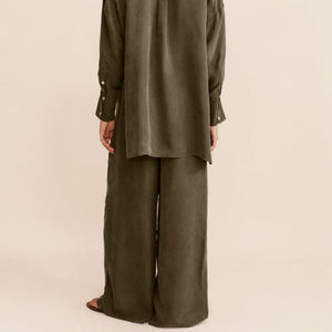 Nuovo Set <span class=keywords><strong>di</strong></span> <span class=keywords><strong>camicia</strong></span> da donna Low MOQ <span class=keywords><strong>di</strong></span> moda autunnale ampio e Casual da donna a maniche lunghe completo completo <span class=keywords><strong>camicia</strong></span> verde militare e pantaloni - Product Image 5