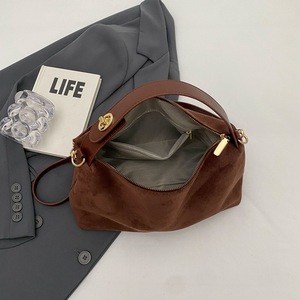 กระเป๋าสะพายข้างสีพื้นเรียบง่าย ดีไซน์เฉพาะกลุ่ม ฤดูใบไม้ผลิ 2024 แฟชั่นใหม่ ปิดด้วยซิป ใช้ได้ทุกฤดู - Product Image 3