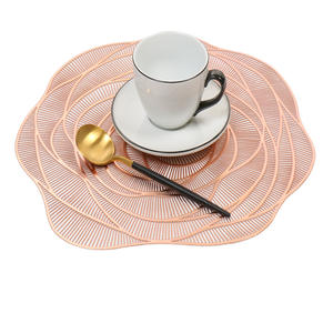 Tapis en PVC en forme de rose mignon pour la salle à manger, l'hôtel, l'isolation des bols et des tasses, pour les foyers et les restaurants - Product Image 5