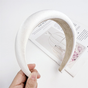 عصابة رأس واسعة على الطراز الكوري عالية التاج ملحقات رفع الشعر البسيطة عقال عريض للنساء - Product Image 5