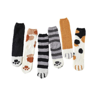 Chaussettes en peluche pour femmes, motif pattes de chien et de chat, chaudes et épaisses, pour l'automne et l'hiver, confortables et polyvalentes, pour la maison, en polaire corail, mignonnes
