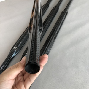 Fucile Subacqueo MARCH Personalizzato in Fibra di Carbonio 3K Twill da 100cm per Caccia in Acque Profonde - Produttore OEM - Product Image 4