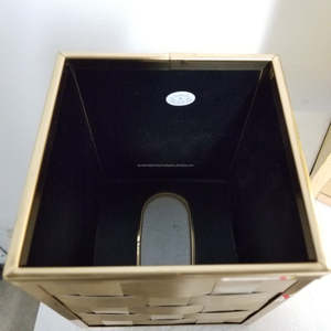 Élégante boîte à mouchoirs en métal plaqué or avec gravure design, parfaite pour améliorer votre décoration intérieure élégante - Product Image 3