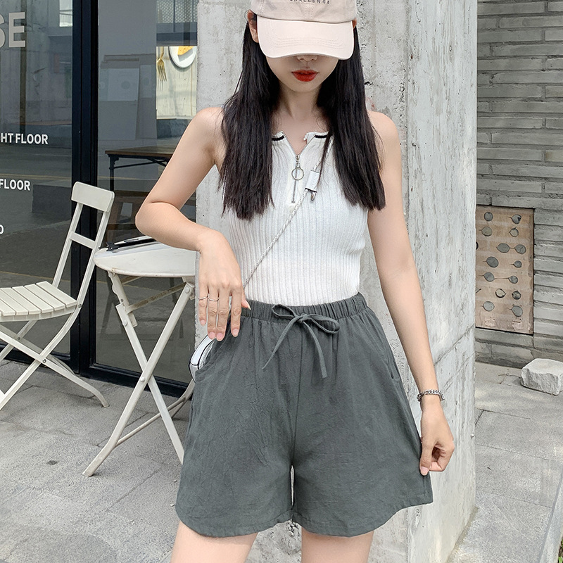 Gray green