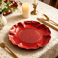 Assiettes de présentation classiques en plastique PP, élégantes et durables, en forme de pétale argenté, à double motif gaufré, pour événements, entreprises et hôtels, achat en gros