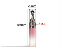 Flacon de crème pour les yeux sous vide à pression 10ml 15ml, flacon d'essence sous vide en acrylique avec tête applicatrice pour crème à lèvres