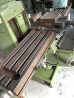 3 #   Machine de fraisage, de perçage et de taraudage d'occasion en bon état, CNC verticale utilisée