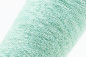 도매 15NM/1 긴 머리 모헤어 15% 아크릴 45% 나일론 30% 폴리에스터 10% 양모 혼합 원사 뜨개질 양모 염색 원사 - Product Image 5