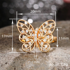 Anello da Donna a Forma di Farfalla Traforata, Gioiello da Dito Elegante e Lussuoso in Stile Francese - Product Image 3