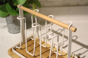 Maoyuan nouveau support <span class=keywords><strong>de</strong></span> séchage <span class=keywords><strong>de</strong></span> tasse en métal bambou égouttoir <span class=keywords><strong>de</strong></span> bouteille avec poignée <span class=keywords><strong>2022</strong></span> - Product Image 2