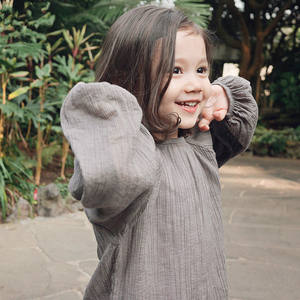 Camiseta lisa con mangas abullonadas para niñas, en blanco, para pedido de comprador en Mumbai, de proveedor chino - Product Image 2