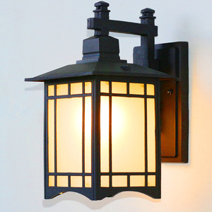 Lumière LED murale extérieure pour jardin, 3500K blanc chaud, alliage d'aluminium, étanche, diffuseur en verre trempé, 110-240V, 10 ans de garantie - Product Image 4