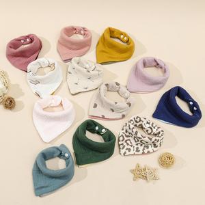 Wholesale 6 Layers Gauze <b>Baby</b> <b>Muslin</b> Bibs 100% Cotton <b>Baby</b> Bib Unisex <b>Baby</b> Saliva Bandana Bib - Product Image 1