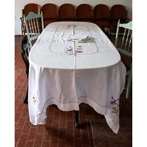 Mantel de Lino Estilo Europeo Cinzia Brescia, Bordado con Flores de Repolho, Diseño Simple a Rayas, Incluye 12 Servilletas, para Bodas y Hoteles - Product Image 6