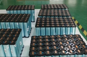 סוללת LiFePO4 של Gotion דגם 32135 33140, 15Ah, 3.2V, לשנת <span class=keywords><strong>2026</strong></span>, לאופנוע חשמלי, יחס פריקה 1C, 3000 מחזורי טעינה, מידות 33x33x135 מ\"מ, משקל 267 גרם. - Product Image 4