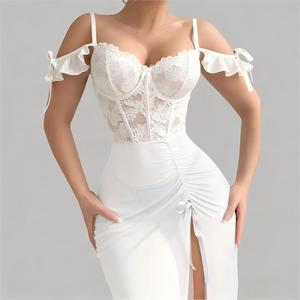 Robe de nuit élégante pour femme, style estival, sexy, en dentelle patchwork, épaules dénudées, en maille transparente, couleur unie - Product Image 1