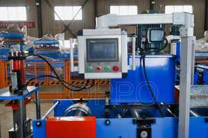 Machine de formage à froid entièrement automatique pour la fabrication de gouttières en acier pour toitures métalliques - Product Image 2
