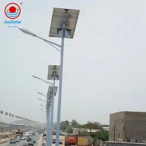 户外10米80W 100W带锂电池太阳能路灯