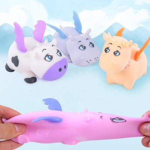 Balle anti-stress en forme d'ange pour enfants, petite, amusante, pour la décompression et la relaxation, cadeau pour les 7-14 ans - Product Image 1