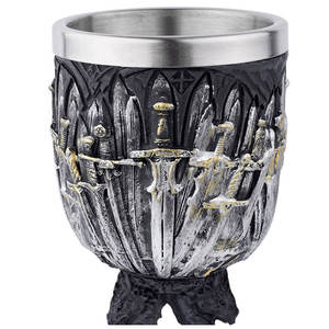 <span class=keywords><strong>Copa</strong></span> Antigua <span class=keywords><strong>de</strong></span> Acero Inoxidable, <span class=keywords><strong>Copa</strong></span> <span class=keywords><strong>de</strong></span> Resina Medieval con Diseño <span class=keywords><strong>de</strong></span> Espada y Canción <span class=keywords><strong>de</strong></span> Hielo y <span class=keywords><strong>Fuego</strong></span> - Product Image 6
