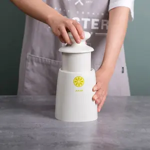 Dropship 2020 yeni moda basit manuel limon sıkacağı ev meyve sıkacağı artefakt sıkma limon ve portakal küçük meyve sıkacağı