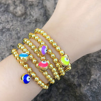 Bracelet en cuivre à breloque en cristal multicolore perlé en laiton plaqué or fait à la main pour femme