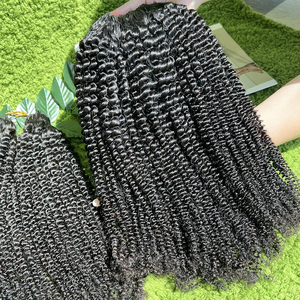 ไหมถักโครเชต์แบบหยิกฟู ยี่ห้อ Yanky Twist ทำจากผมแท้ 100% แบบ Pre-Looped สำหรับถักเปียแบบไร้ปม - Product Image 2