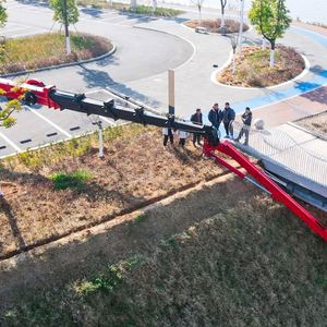 Venta a Precio de Fábrica: Camión Plataforma Elevadora de 50m de Altura, Chasis FAW Jiefang JK6, Control Remoto Inalámbrico - Product Image 6