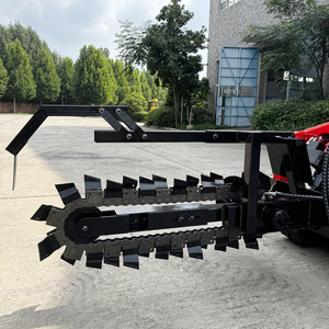 Chargeuse compacte agricole certifiée CE, livraison rapide en gros, avec attache fourche très pratique pour le transport de palettes de fruits frais - Product Image 5