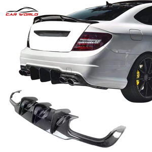 ลิ้นกันชนหลังคาร์บอนไฟเบอร์แท้สำหรับรถเบนซ์ W204 ปี 2011-2014 - Product Image 3