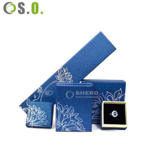 Boîte à bijoux en papier de luxe pour collier avec anneau rectangulaire et logo personnalisé, emballage cadeau de marque - Product Image 2