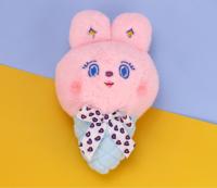 OEM/ODM service 8 pouces coloré lapin forme crème glacée en peluche couette or estampillé conception accrocheur griffe Machine remplissage PP