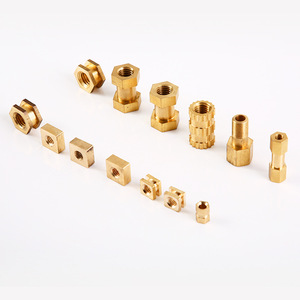 Fabrication de pièces métalliques sur mesure Usinage CNC Estampage de tôles Pliage Soudage - Product Image 2