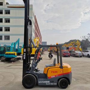 2022 Used Japan TCM Diesel Forklift 3T 4.5m Lifting Height Warehouse Retail Pallet Truck with 1 Year Warranty - Product Image 5