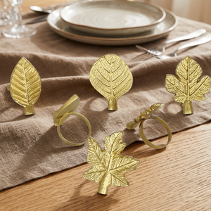Anillos para Servilletas con Forma de Hoja Dorada, Juego de Decoración de Mesa Clásico de Latón - Product Image 3