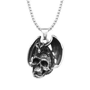 Collier Pendentif Crâne Ailé du <span class=keywords><strong>Diable</strong></span> <span class=keywords><strong>de</strong></span> Pâques Vintage en Acier Inoxydable Plaqué Or 18 carats, Bijoux <span class=keywords><strong>de</strong></span> Mode Raffinés pour Hommes, Vente en Gros - Product Image 6