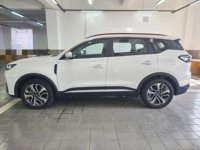 2025 Chery Tiggo 7 Plus 1.5TCI CVT Luxury SUV Otomatis Bensin 5 Kursi Mobil Keluarga Ekspor Cina