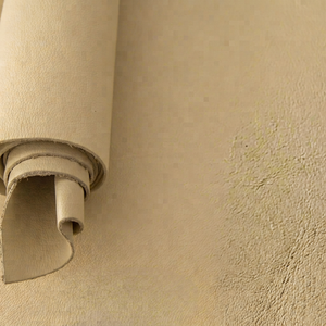 Láminas de Cuero de Grano Fino de Alta Calidad para Muebles y Artículos Artesanales - Product Image 1