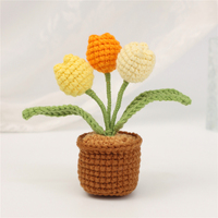 Aimant de réfrigérateur en forme de tulipe au crochet fait main, fleur tricotée multicolore, décoration pour armoire de cuisine, tableau blanc, bureau à domicile, Pâques