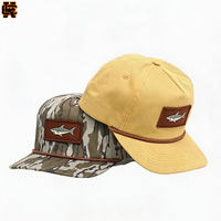 Casquette de baseball unisexe à 5 panneaux à visière plate avec logo requin tissé personnalisé, motif camouflage, pour activités de plein air, pêche, chasse, avec détail corde, style trucker