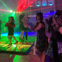 Usine directement vente rvb couleur changeante verre trempé Tunnel plancher interactif miroir 3D piste de danse infini affichage LED