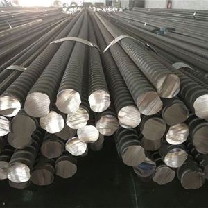 Barres d'armature déformées 10mm/12mm/16mm – Prix par tonne de barres d'acier pour béton à prix abordable - Product Image 1