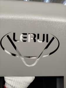 <span class=keywords><strong>Couvercle</strong></span> de machine en <span class=keywords><strong>acier</strong></span> et aluminium sur mesure, fabrication de tôlerie de haute précision - Product Image 6