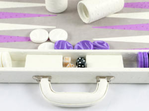 2025 tavola da Backgammon di nuova concezione trae ispirazione dalla tonalità cremosa della pelle vegana <span class=keywords><strong>a</strong></span> motivi di struzzo - Product Image 4