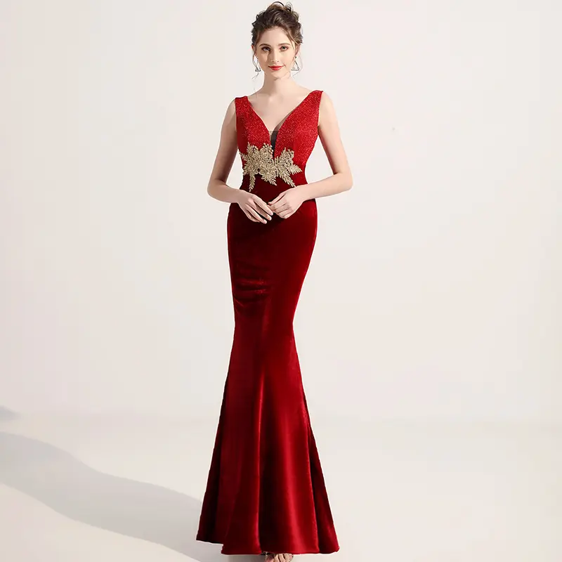 Desain Baru Gaun Prom Burgundy Seksi dengan Renda Emas Appliqued Putri Duyung Belahan Depan untuk 2020 Gaun Pesta Malam Panjang