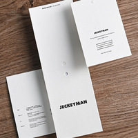 Étiquettes de vêtements pliées personnalisées avec impression de logo pour hommes et femmes