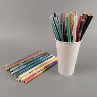 Pailles en papier biodégradables sans plastique certifiées FSC et conformes PPWR, pailles jetables commerciales pour boissons de fête