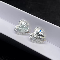 VVS Clarity Moissanite Pendentif Lettre Coeur et Ap Watch Produit de pierres précieuses en vrac