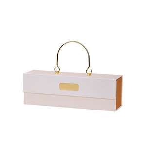 Hoge Kwaliteit Luxe Custom Logo Papier Doos Met Handvat Reliëf Huidverzorging Cosmetische Set Afdrukken Voor Nagellak Olie - Product Image 6